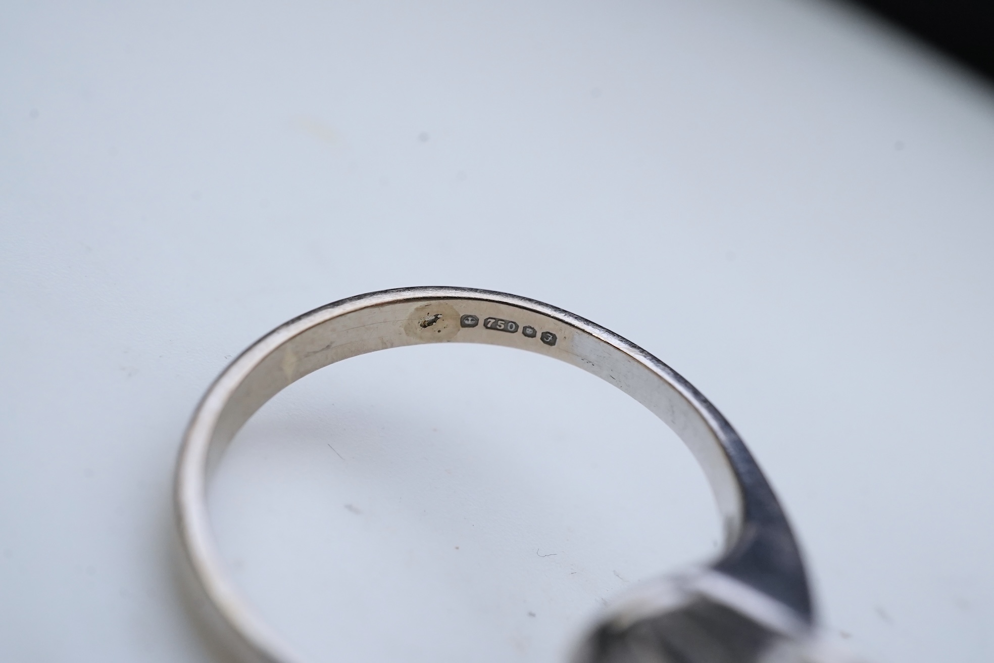 A diamond 'toi et moi' ring, circa 1980